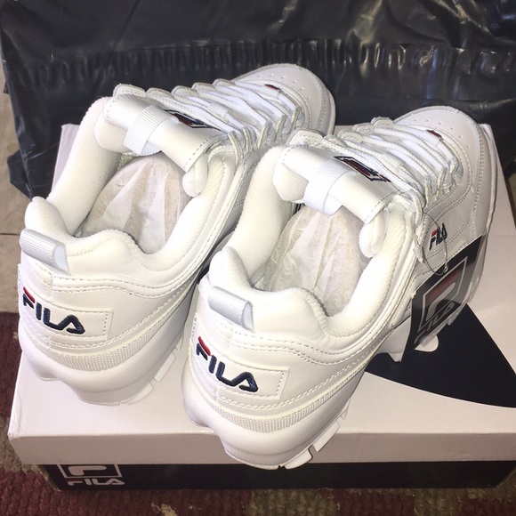 FILA Disruptor 2 Premium Shoes 👟 👟 - Picture 4 of 7